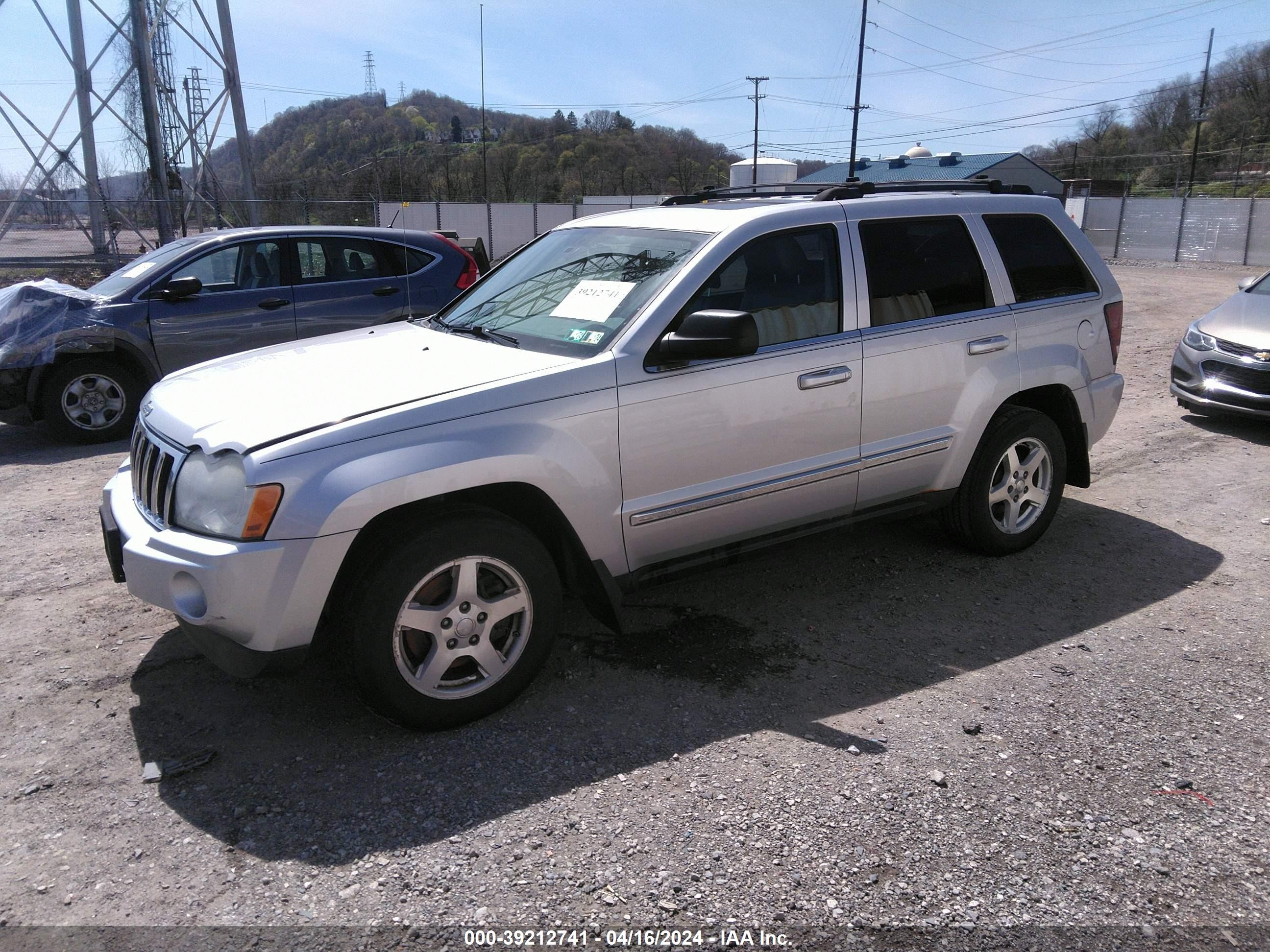 Photo 1 VIN: 1J4HR58N35C544448 - JEEP GRAND CHEROKEE 