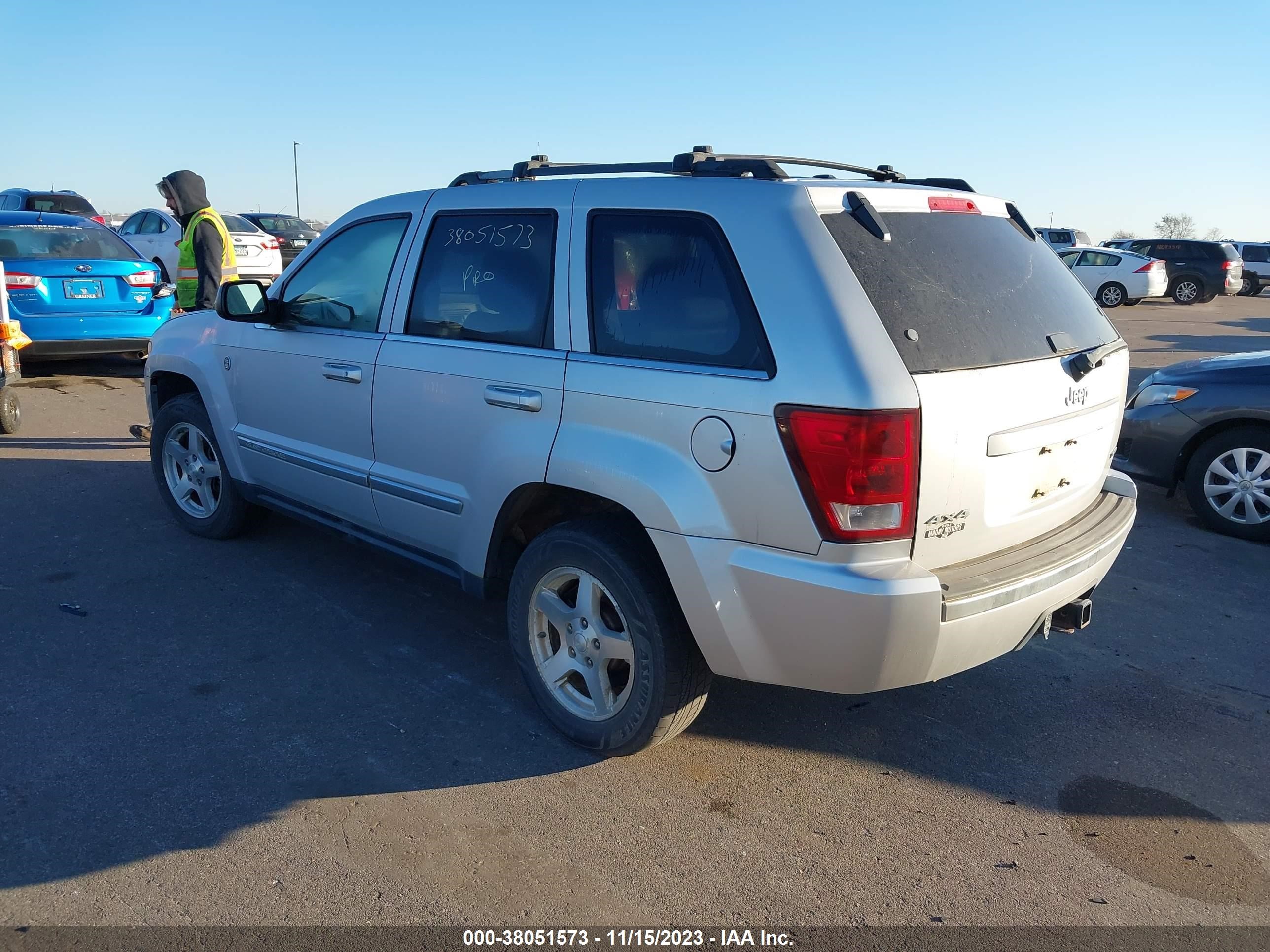 Photo 2 VIN: 1J4HR58N75C729182 - JEEP GRAND CHEROKEE 