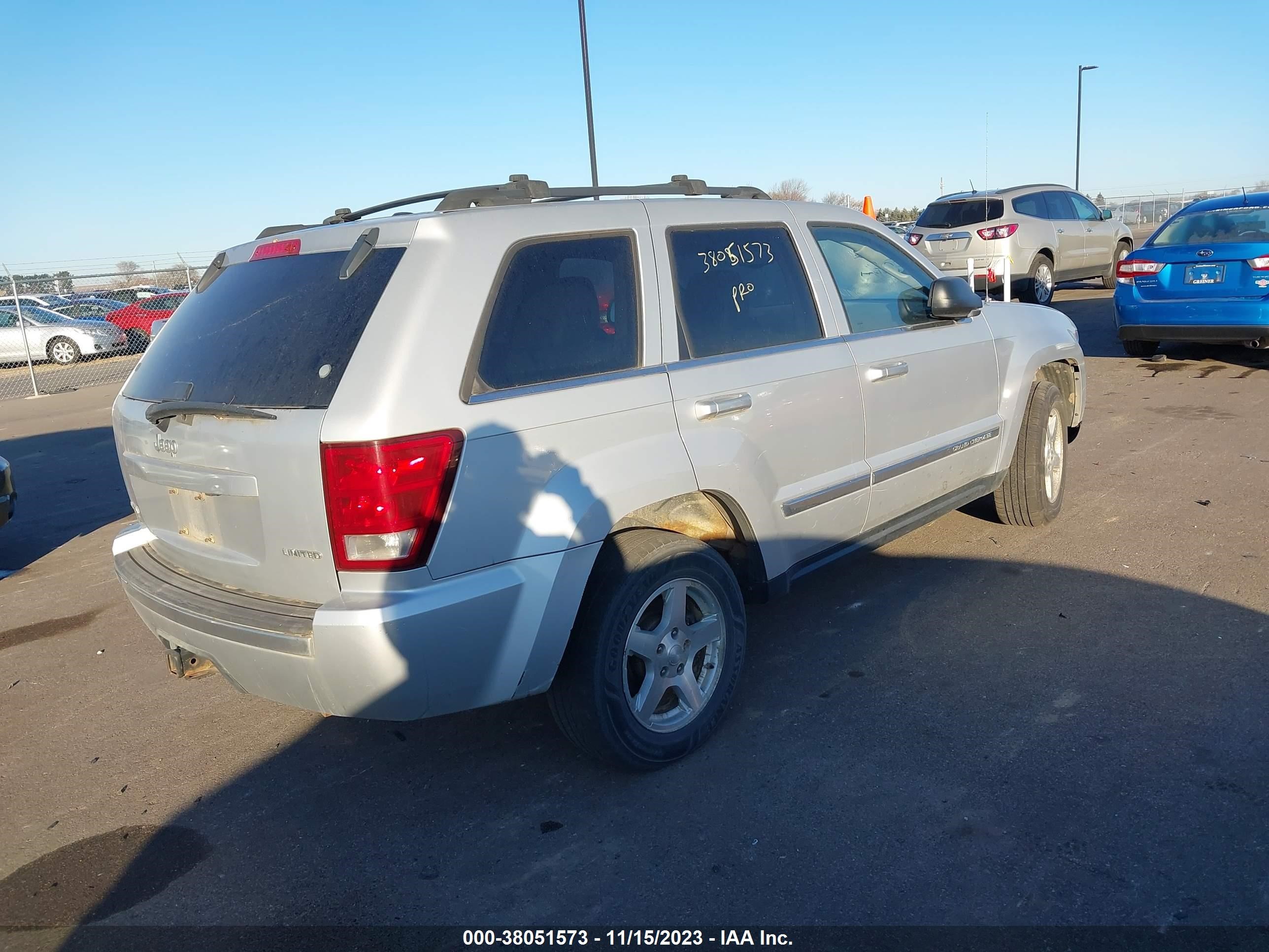 Photo 3 VIN: 1J4HR58N75C729182 - JEEP GRAND CHEROKEE 