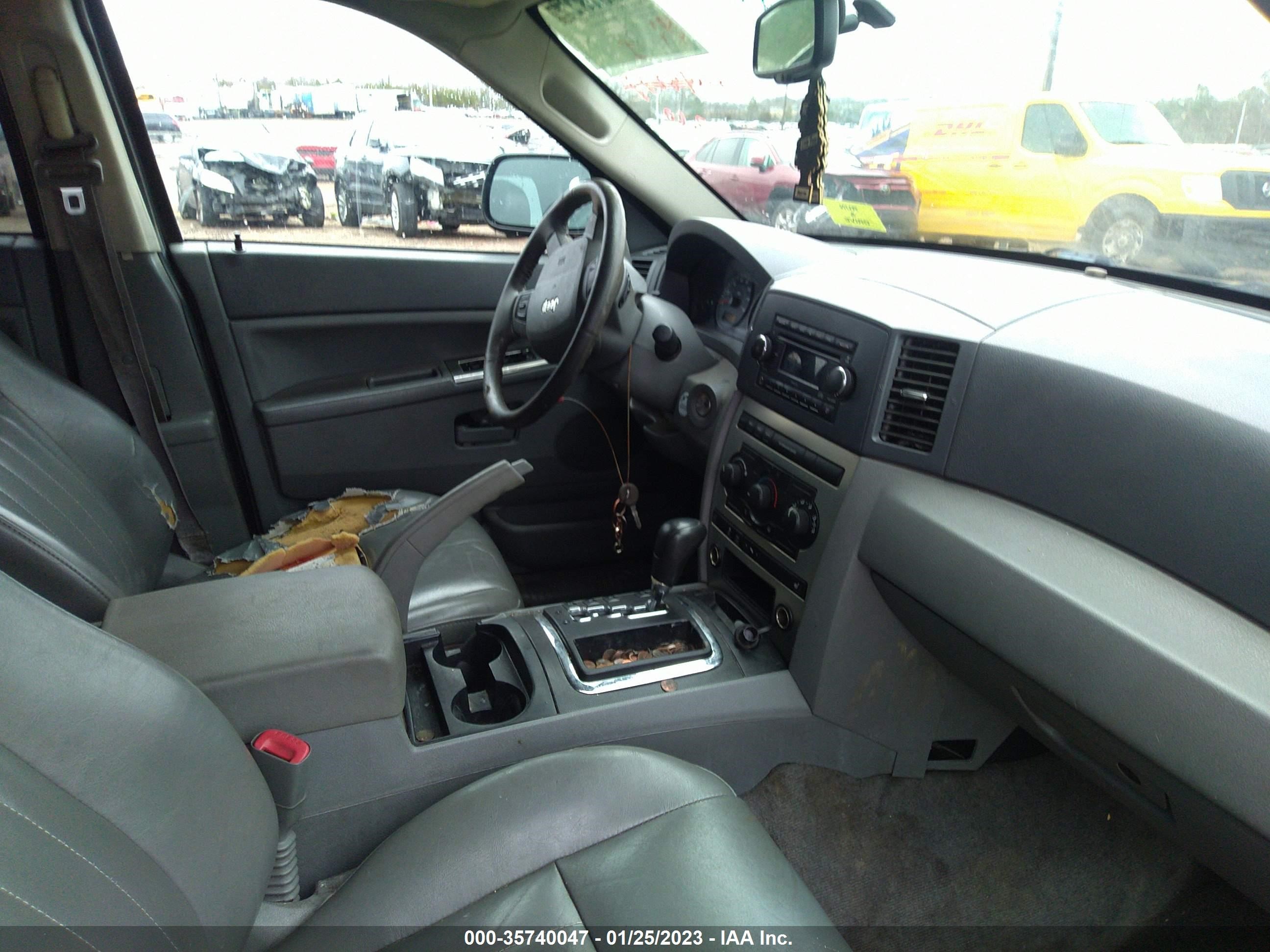 Photo 4 VIN: 1J4HS48N16C327853 - JEEP GRAND CHEROKEE 