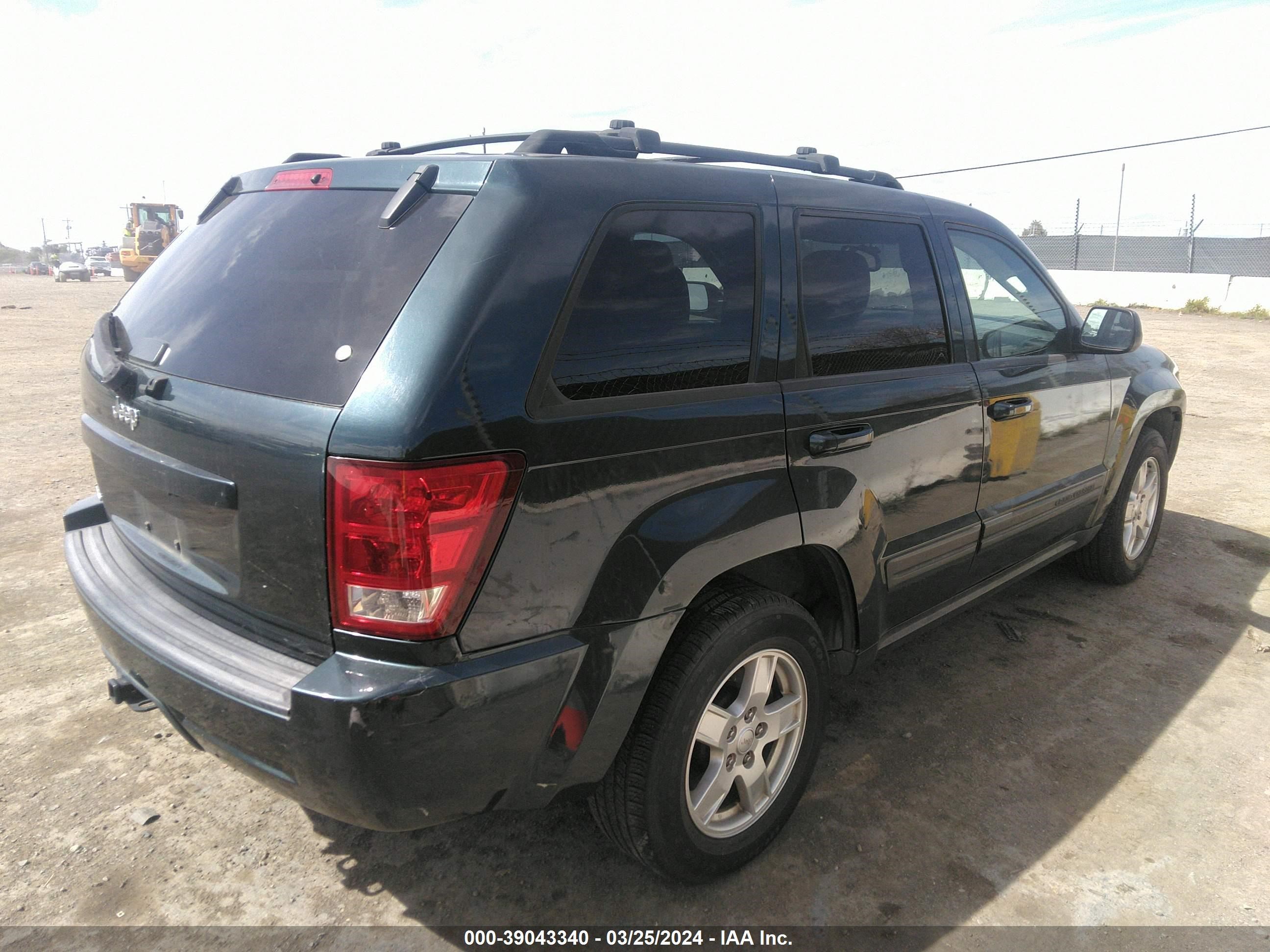 Photo 3 VIN: 1J4HS48N36C118288 - JEEP GRAND CHEROKEE 