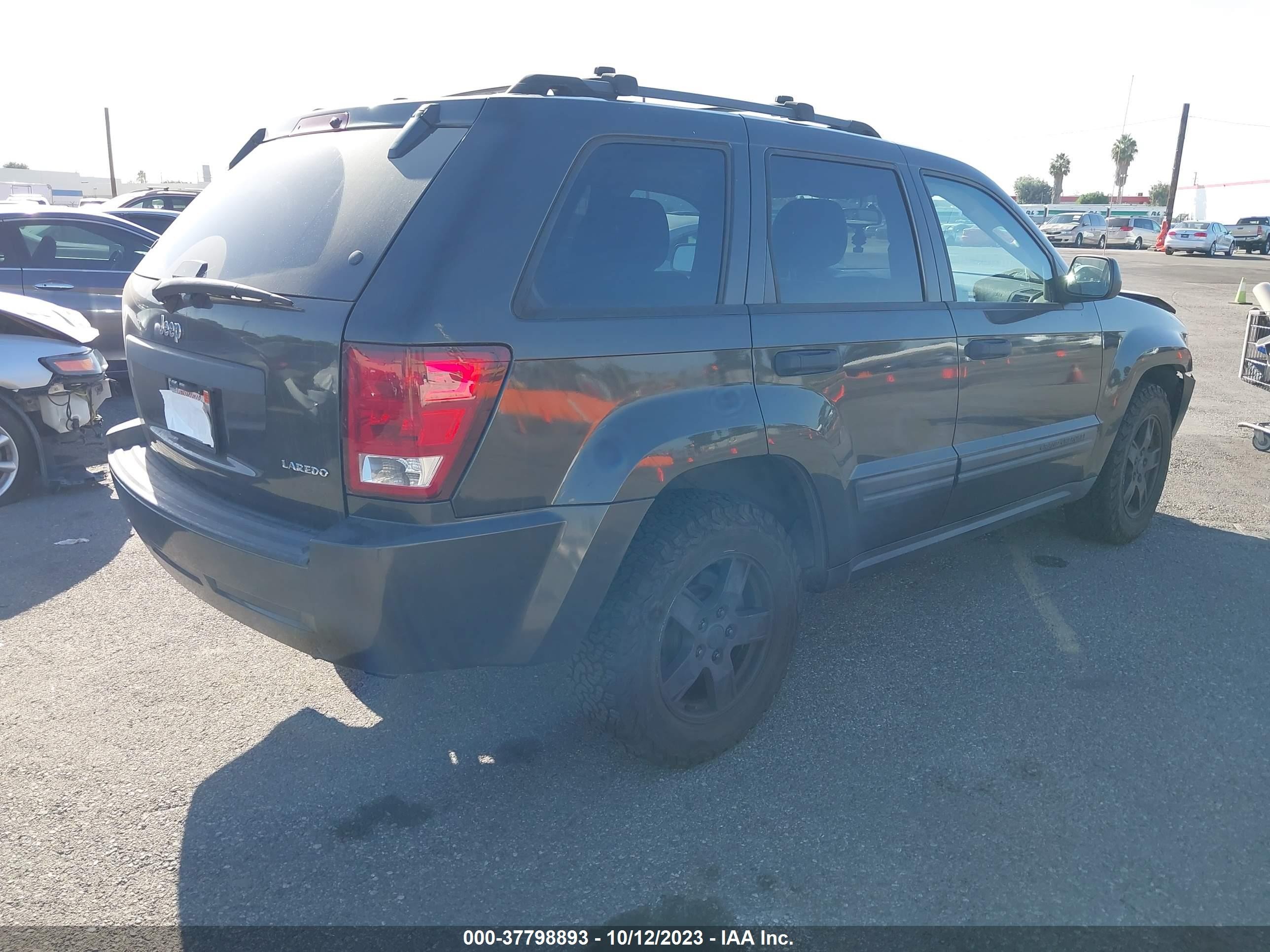 Photo 3 VIN: 1J4HS48N95C545702 - JEEP GRAND CHEROKEE 