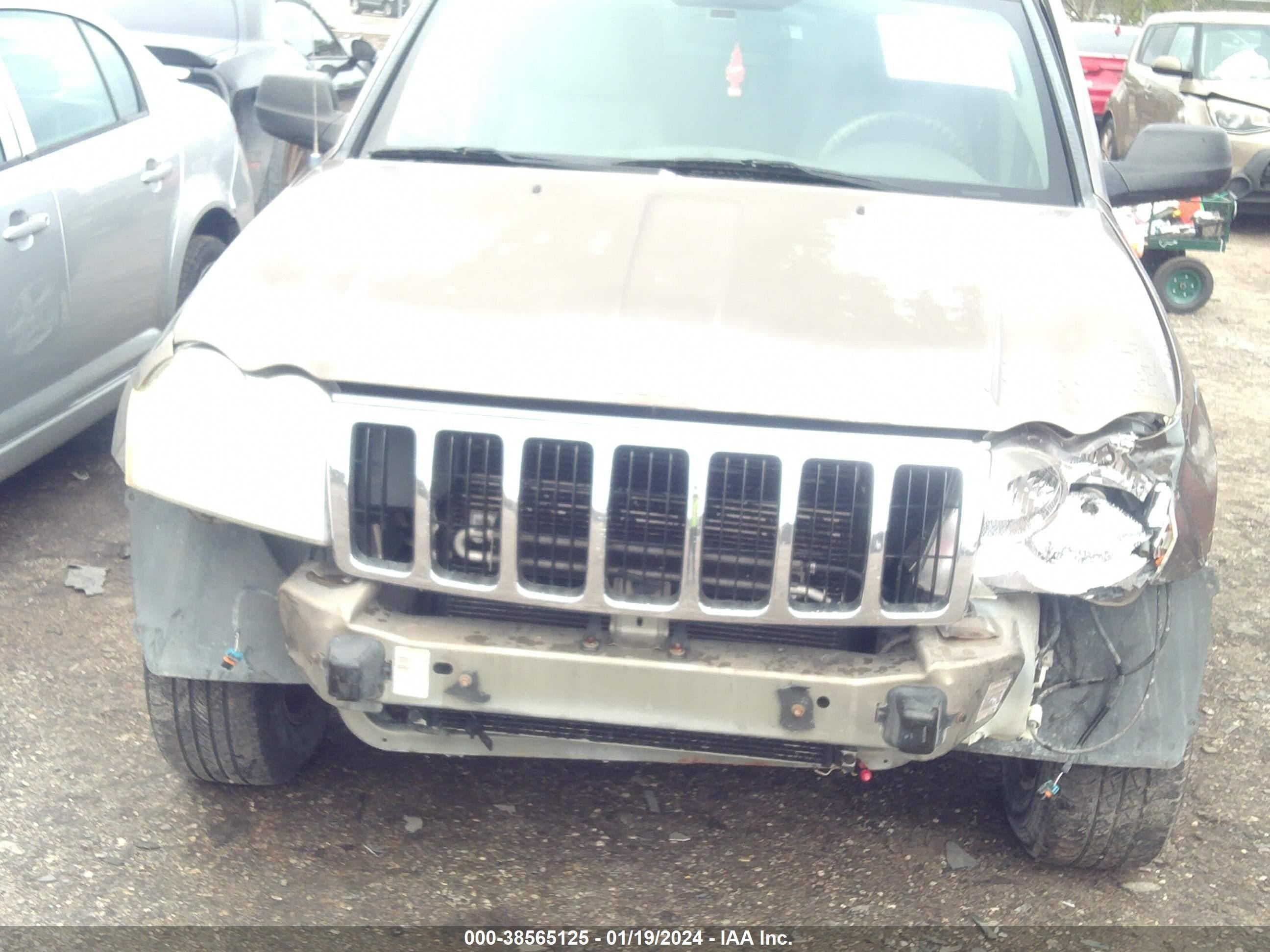 Photo 5 VIN: 1J4HS58N85C598770 - JEEP GRAND CHEROKEE 