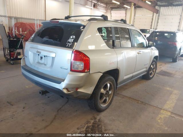 Photo 3 VIN: 1J4NF1FB0BD182002 - JEEP COMPASS 