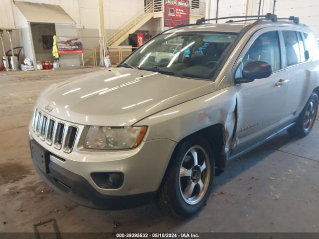 Photo 5 VIN: 1J4NF1FB0BD182002 - JEEP COMPASS 