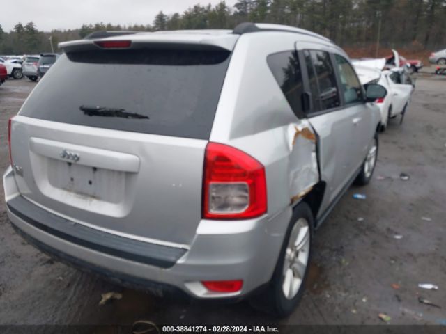 Photo 5 VIN: 1J4NF1FB0BD248306 - JEEP COMPASS 