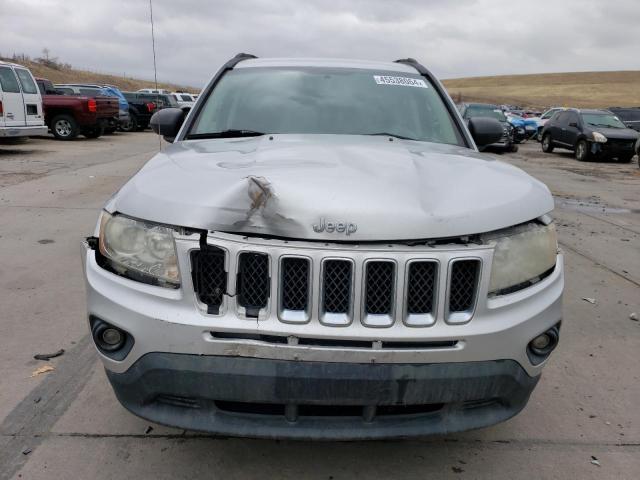 Photo 4 VIN: 1J4NF1FB0BD250511 - JEEP COMPASS 