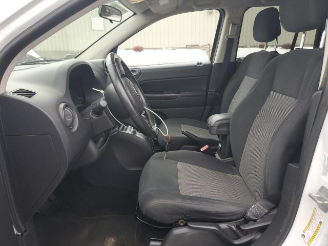 Photo 6 VIN: 1J4NF1FB0BD251643 - JEEP COMPASS 