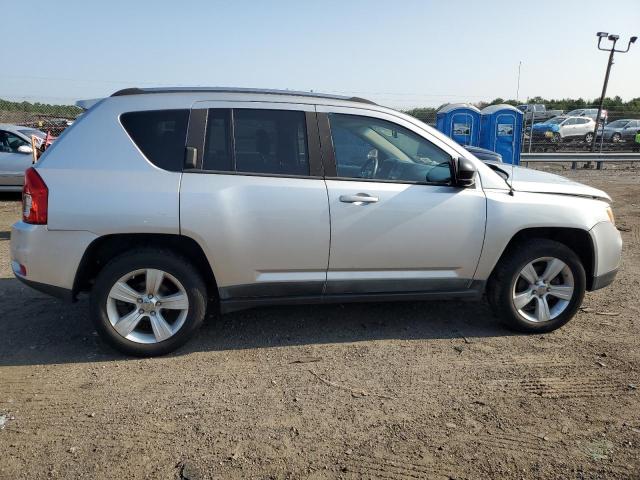 Photo 2 VIN: 1J4NF1FB0BD277272 - JEEP COMPASS SP 