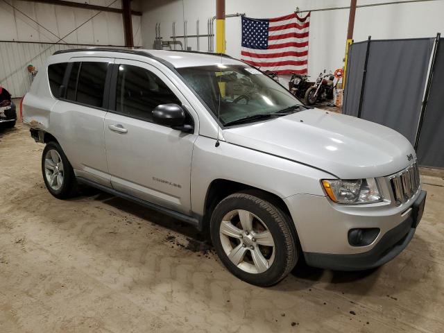 Photo 3 VIN: 1J4NF1FB1BD135187 - JEEP COMPASS 