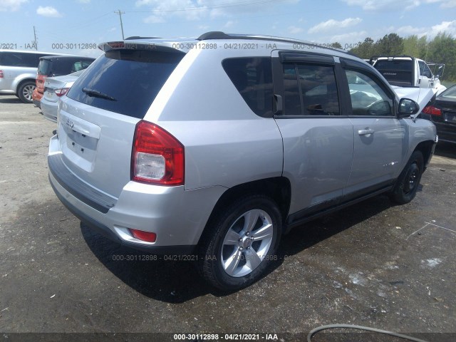 Photo 3 VIN: 1J4NF1FB1BD218165 - JEEP COMPASS 