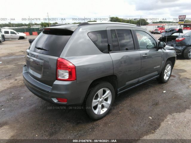 Photo 3 VIN: 1J4NF1FB1BD243650 - JEEP COMPASS 