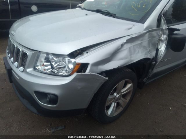 Photo 5 VIN: 1J4NF1FB1BD266362 - JEEP COMPASS 