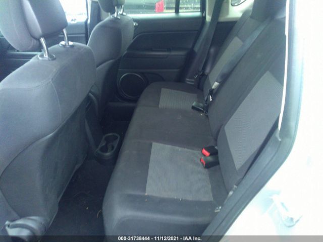 Photo 7 VIN: 1J4NF1FB1BD266362 - JEEP COMPASS 