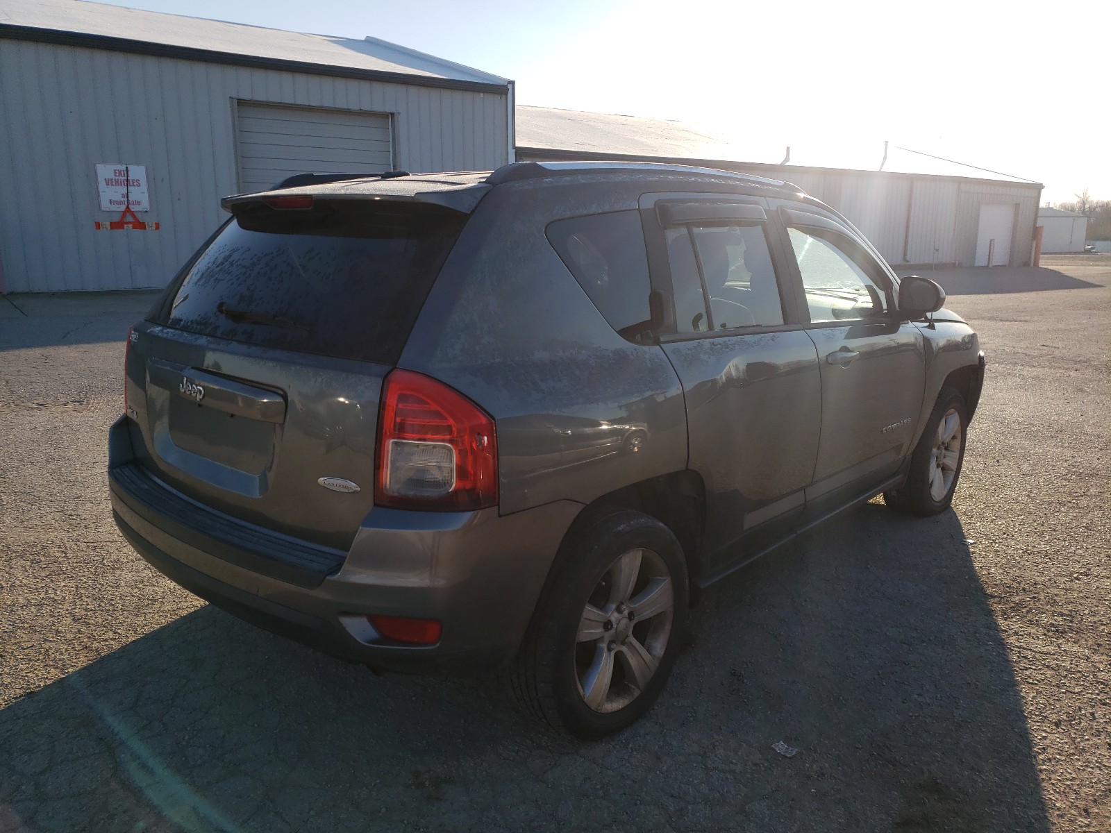 Photo 3 VIN: 1J4NF1FB1BD276857 - JEEP COMPASS SP 