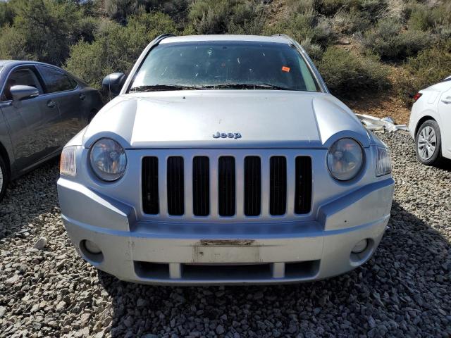 Photo 4 VIN: 1J4NF1FB2AD652383 - JEEP COMPASS 