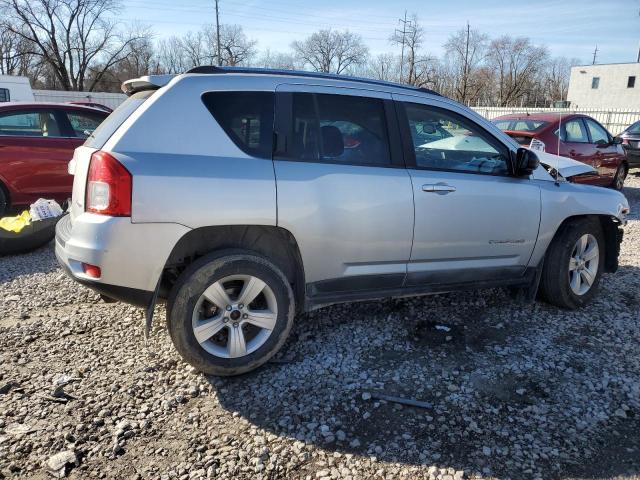 Photo 2 VIN: 1J4NF1FB2BD135103 - JEEP COMPASS 