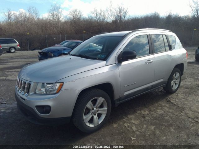 Photo 1 VIN: 1J4NF1FB2BD135795 - JEEP COMPASS 