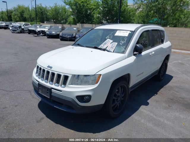 Photo 1 VIN: 1J4NF1FB2BD250686 - JEEP COMPASS 