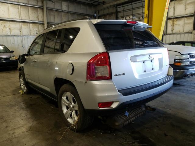 Photo 2 VIN: 1J4NF1FB2BD258870 - JEEP COMPASS SP 