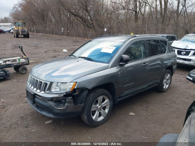 Photo 1 VIN: 1J4NF1FB2BD266418 - JEEP COMPASS 