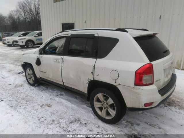 Photo 2 VIN: 1J4NF1FB3BD134624 - JEEP COMPASS 