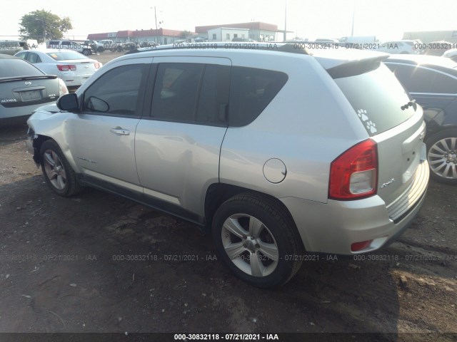 Photo 2 VIN: 1J4NF1FB3BD135529 - JEEP COMPASS 