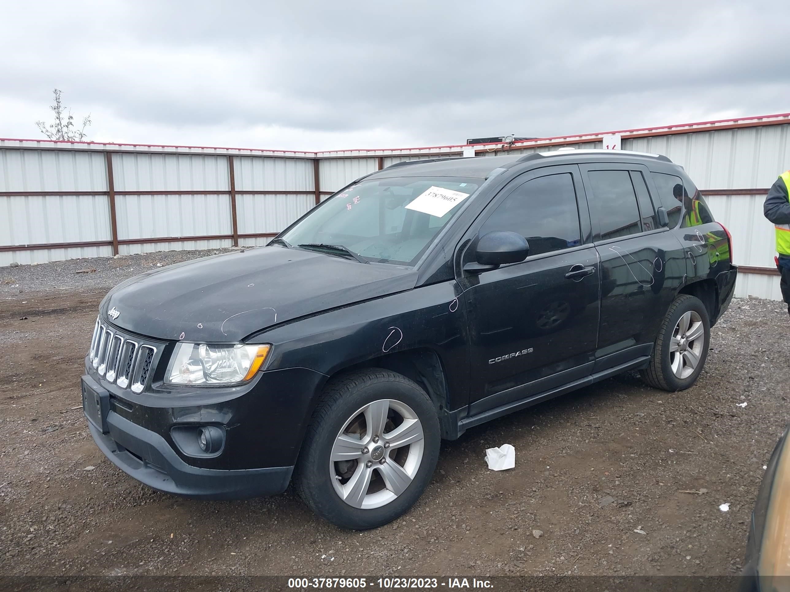 Photo 1 VIN: 1J4NF1FB3BD141783 - JEEP COMPASS 