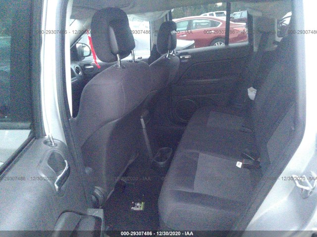 Photo 7 VIN: 1J4NF1FB3BD181944 - JEEP COMPASS 