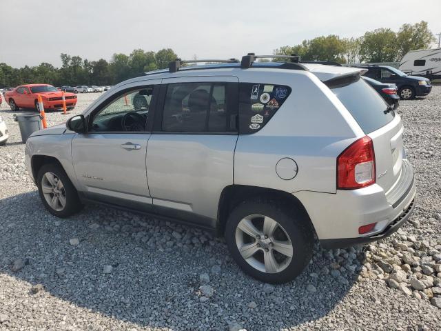 Photo 1 VIN: 1J4NF1FB3BD215560 - JEEP COMPASS 