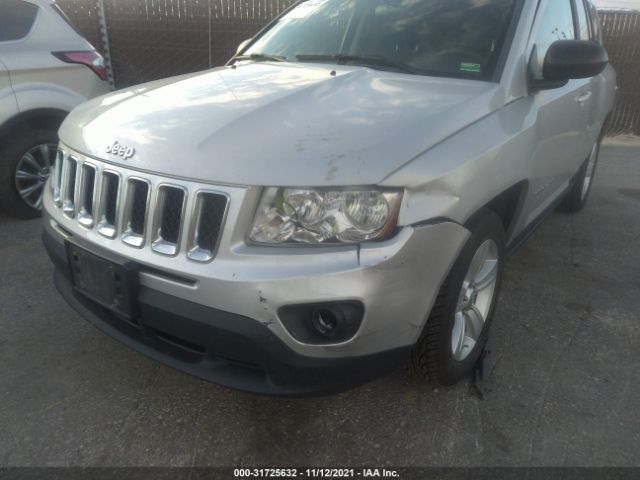 Photo 5 VIN: 1J4NF1FB3BD222900 - JEEP COMPASS 