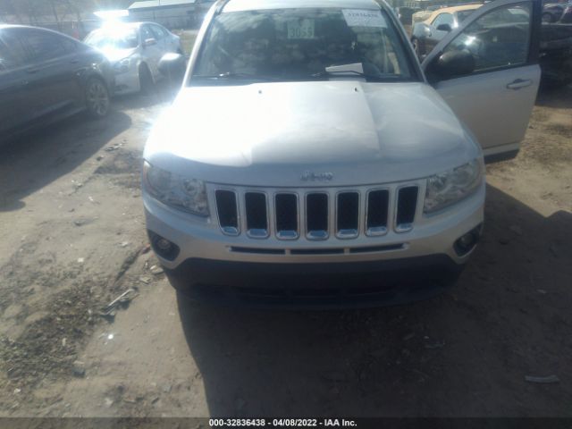 Photo 5 VIN: 1J4NF1FB3BD283096 - JEEP COMPASS 