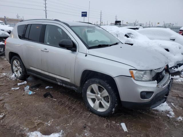 Photo 3 VIN: 1J4NF1FB4BD277906 - JEEP COMPASS 