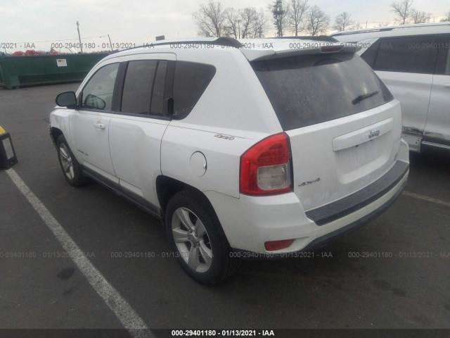 Photo 2 VIN: 1J4NF1FB5BD135418 - JEEP COMPASS 