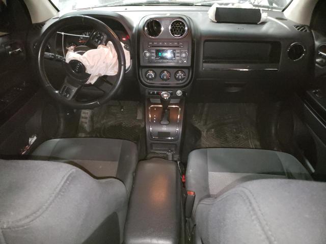 Photo 7 VIN: 1J4NF1FB5BD197157 - JEEP COMPASS 