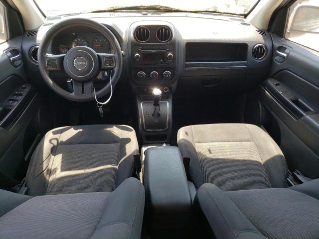 Photo 7 VIN: 1J4NF1FB5BD222896 - JEEP COMPASS 