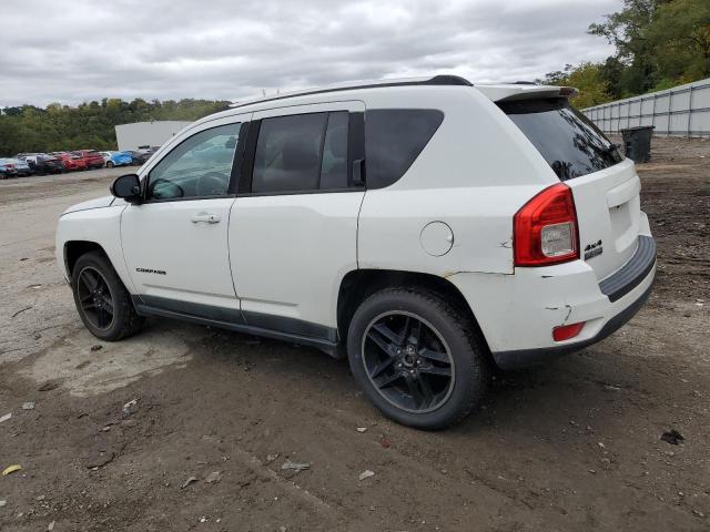 Photo 1 VIN: 1J4NF1FB5BD280748 - JEEP COMPASS 