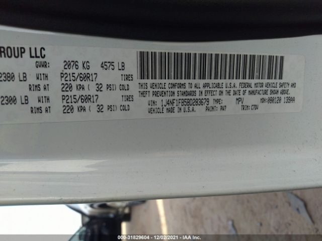 Photo 8 VIN: 1J4NF1FB5BD283679 - JEEP COMPASS 