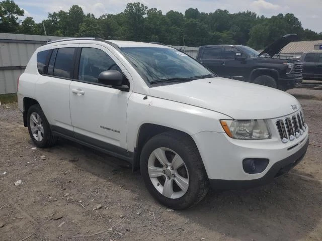 Photo 3 VIN: 1J4NF1FB6BD154415 - JEEP COMPASS SP 