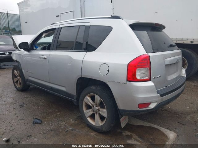 Photo 2 VIN: 1J4NF1FB7BD159235 - JEEP COMPASS 