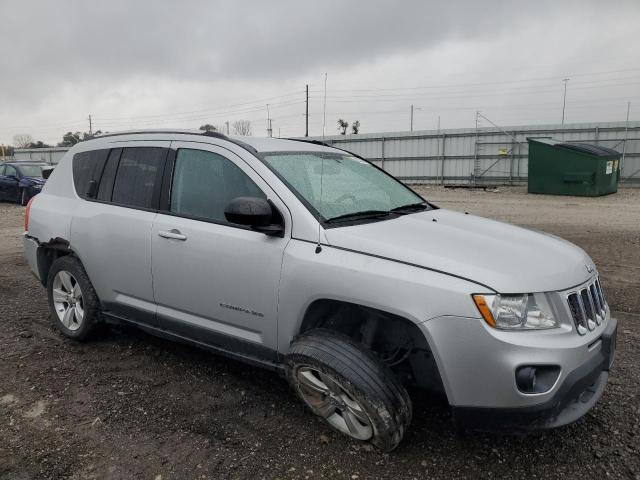 Photo 3 VIN: 1J4NF1FB7BD263966 - JEEP COMPASS 