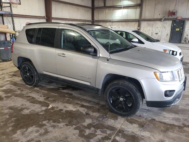 Photo 3 VIN: 1J4NF1FB7BD263983 - JEEP COMPASS 