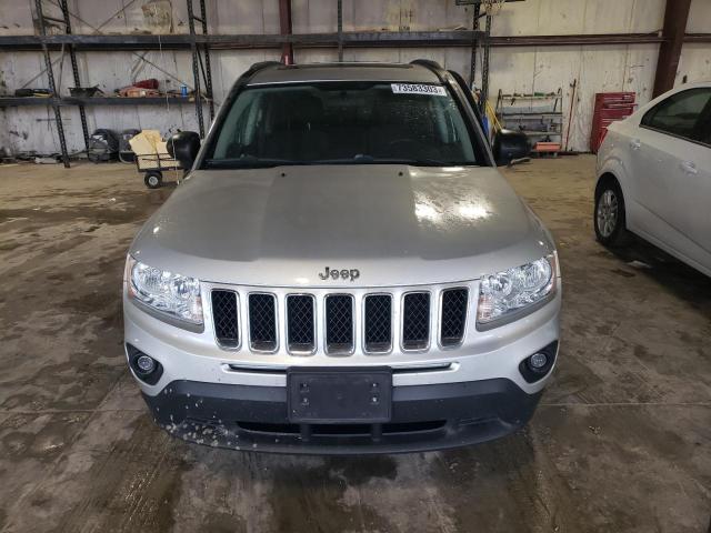 Photo 4 VIN: 1J4NF1FB7BD263983 - JEEP COMPASS 