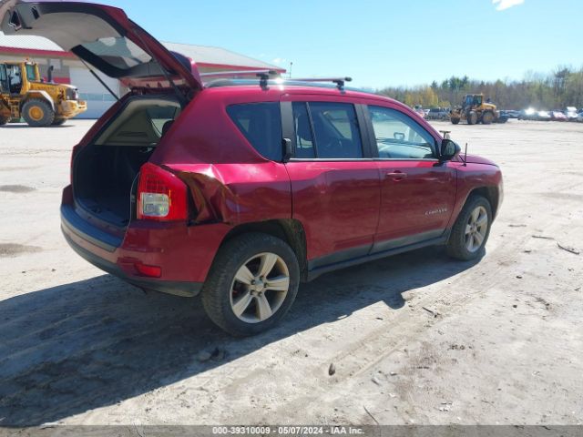 Photo 3 VIN: 1J4NF1FB8BD136224 - JEEP COMPASS 