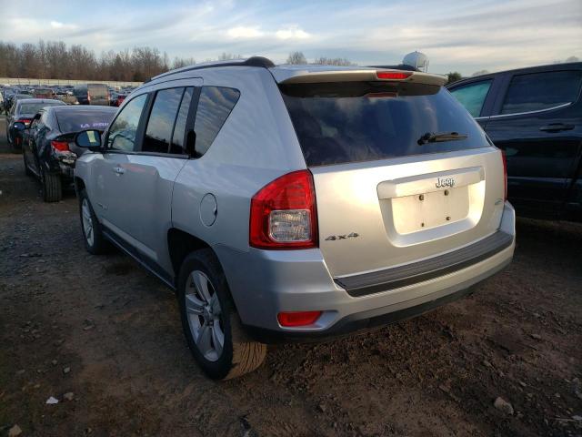 Photo 2 VIN: 1J4NF1FB8BD197573 - JEEP COMPASS SP 