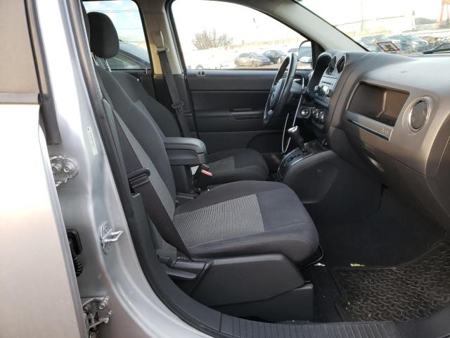 Photo 4 VIN: 1J4NF1FB8BD197573 - JEEP COMPASS SP 