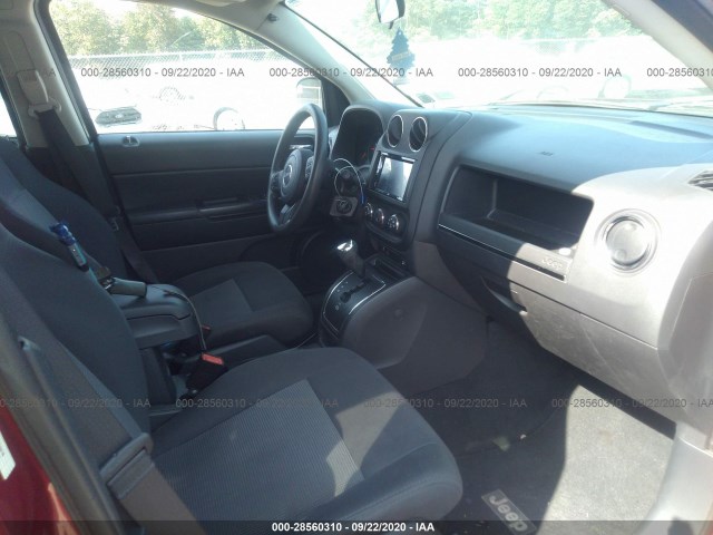 Photo 4 VIN: 1J4NF1FB8BD206918 - JEEP COMPASS 