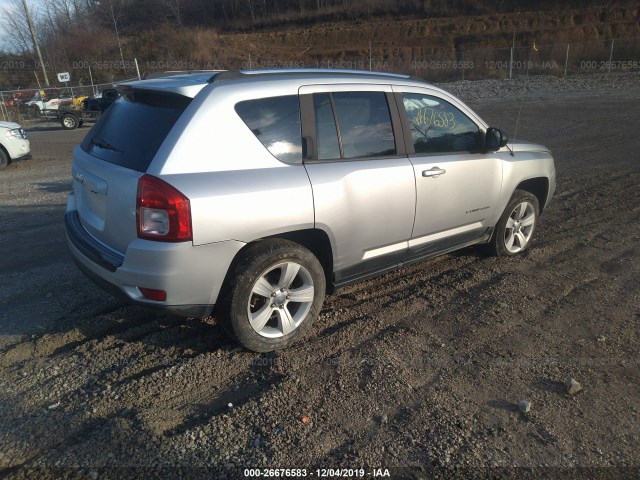 Photo 3 VIN: 1J4NF1FB8BD234816 - JEEP COMPASS 