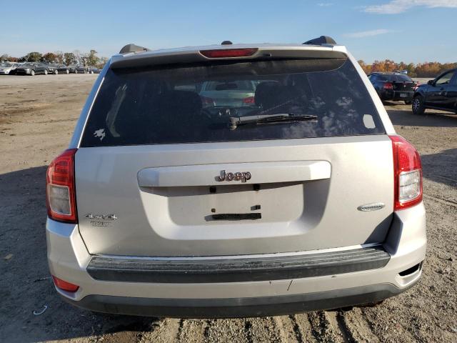 Photo 5 VIN: 1J4NF1FB8BD258047 - JEEP COMPASS 