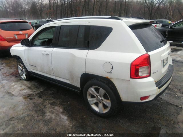 Photo 2 VIN: 1J4NF1FB9BD149760 - JEEP COMPASS 